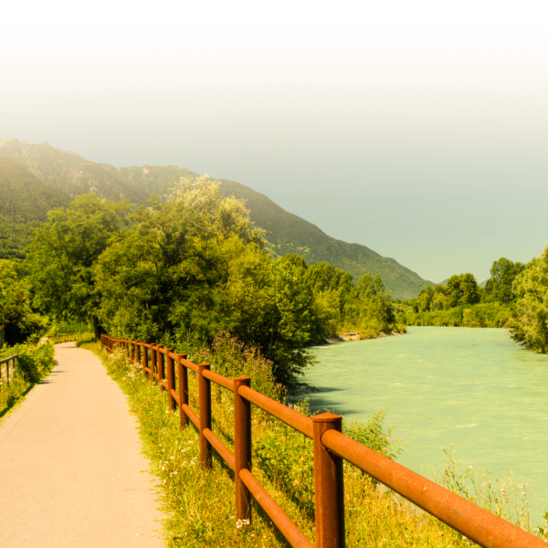 Il Sentiero Valtellina, dalle Sorgenti al Lago di Como